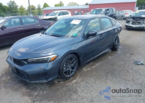 2025 Honda Civic Sport z USA, uszkodzony, nr VIN 19XFL2H86SE019007